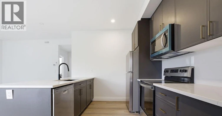 203-133 Laird Avenue, Essex, ON, N8M 1S4 - 6