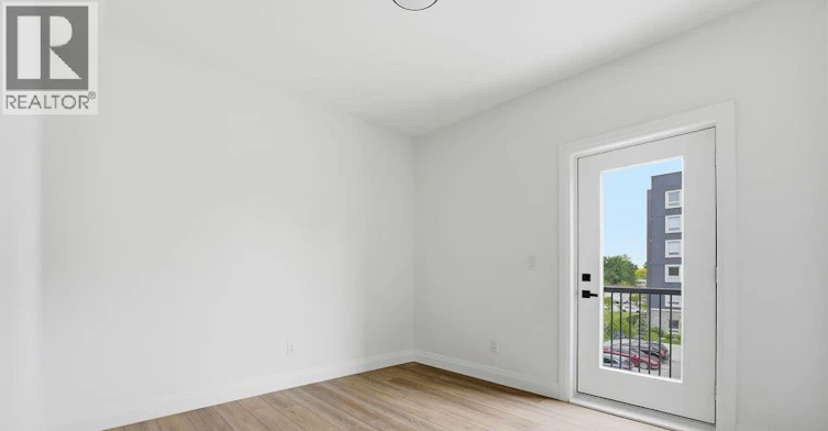 203-133 Laird Avenue, Essex, ON, N8M 1S4 - 12