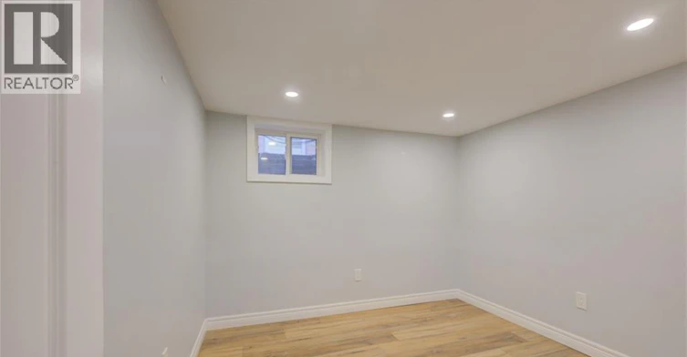Basement-21 Fairview Avenue, Kitchener, ON, N2H 3E7 - 13