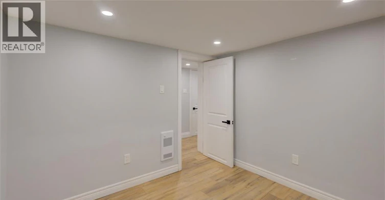Basement-21 Fairview Avenue, Kitchener, ON, N2H 3E7 - 14