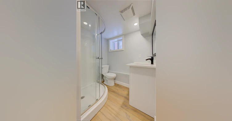 Basement-21 Fairview Avenue, Kitchener, ON, N2H 3E7 - 15