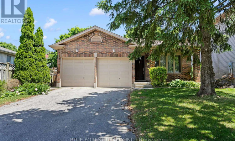 30 Gerald Crescent