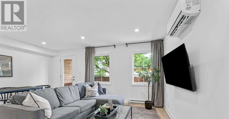 2-885 Somerset Street W, Ottawa, ON, K1R 6R6 - 13