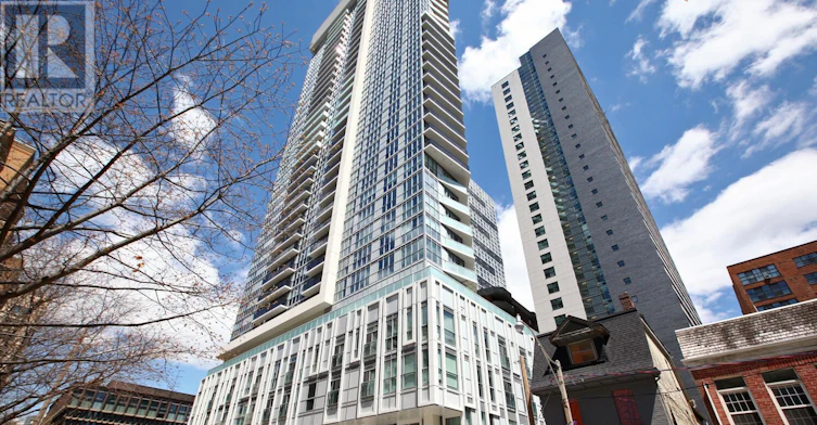 1005-77 Mutual Street, Toronto, ON, M5B 2A9