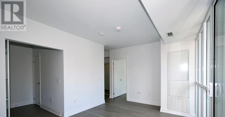 1005-77 Mutual Street, Toronto, ON, M5B 2A9 - 9