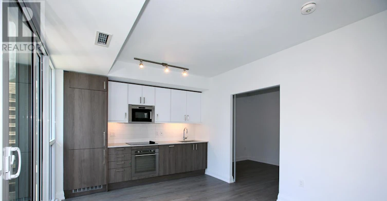 1005-77 Mutual Street, Toronto, ON, M5B 2A9 - 6