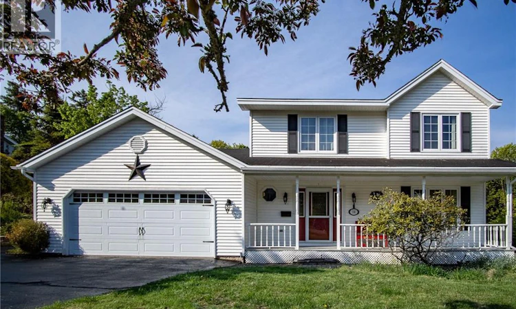 16 Cove Crescent