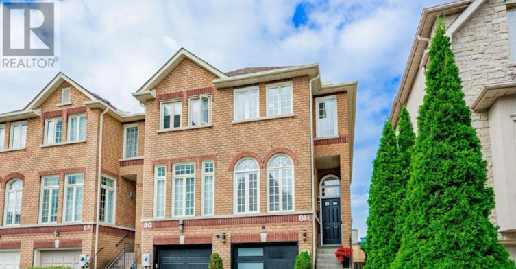 8H Hycrest Avenue, Toronto, ON, M2N 5G1