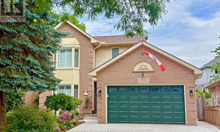 160 Grenfell Crescent