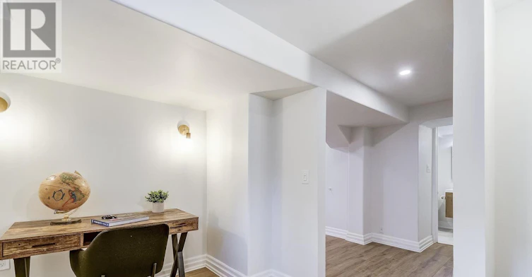 351 Strathcona Drive, Burlington, ON, L7L 2E4 - 36