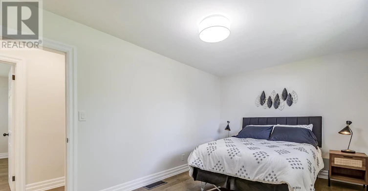 351 Strathcona Drive, Burlington, ON, L7L 2E4 - 31