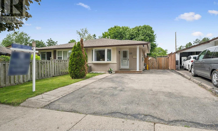 12 Shea Crescent
