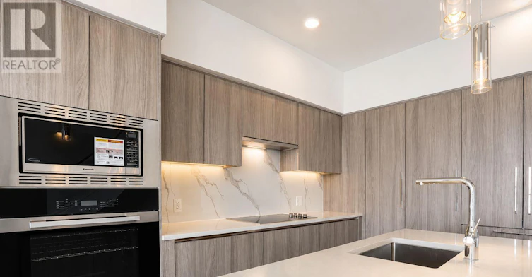 PH8105-3 Concord Cityplace Way, Toronto, ON, M5V 0X4 - 13