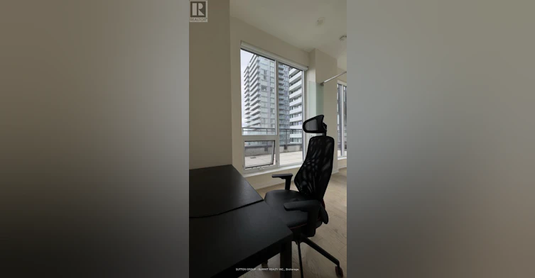 1704-17 Dundonald Street, Toronto, ON, M4Y 1K3 - 12