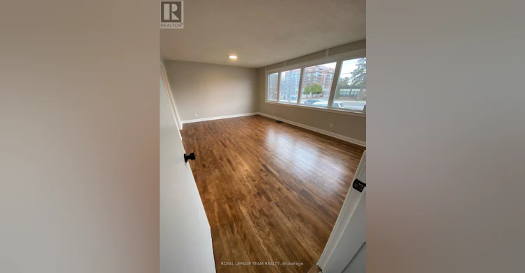 1-228 Woodroffe Avenue, Ottawa, ON, K2A 3V4 - 2