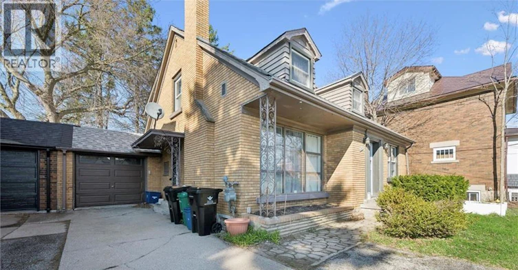 2nd Flr-68 Highland Road, Kitchener, ON, N2M 3B5 - 3