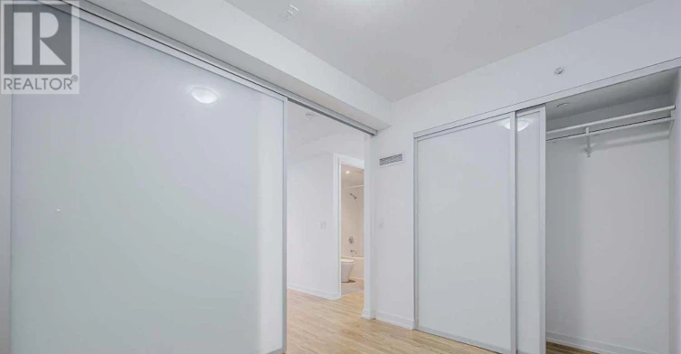 312-377 Madison Avenue, Toronto, ON, M4V 3E1 - 14