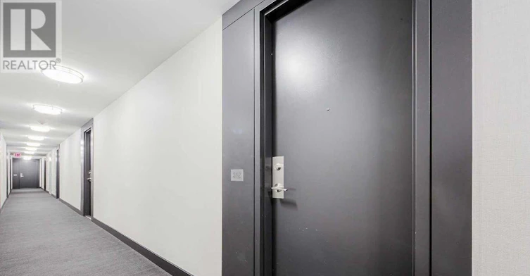 312-377 Madison Avenue, Toronto, ON, M4V 3E1 - 21