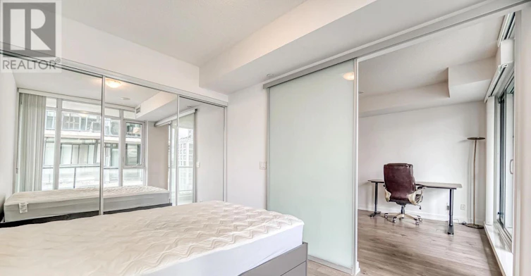 805-297 College Street, Toronto, ON, M5T 0C2 - 11