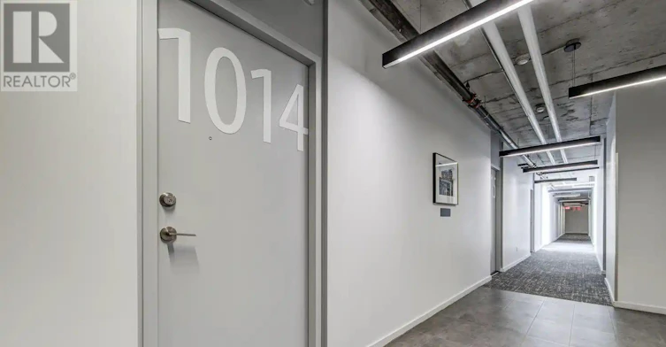 1014-32 Trolley Crescent, Toronto, ON, M5A 1M6 - 2