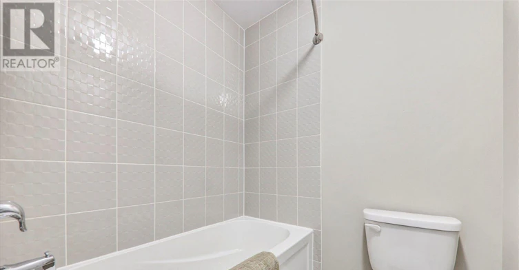 38 Crows Nest Lane, Clarington, ON, L1C 4A9 - 30
