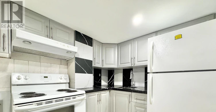 2-94 Reed Drive, Ajax, ON, L1S 6T6