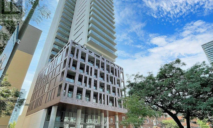 2006-81 Wellesley Street E