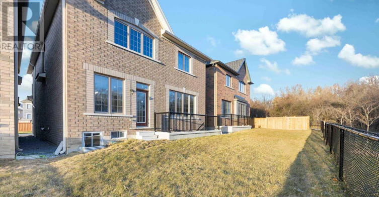 43 Swordfish Drive, Whitby, ON, L1P 0K7 - 49