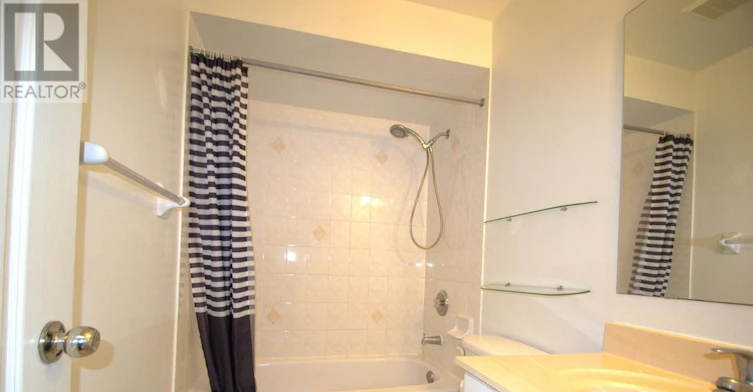 22 Interlacken Way, Markham, ON, L3R 5H9 - 16