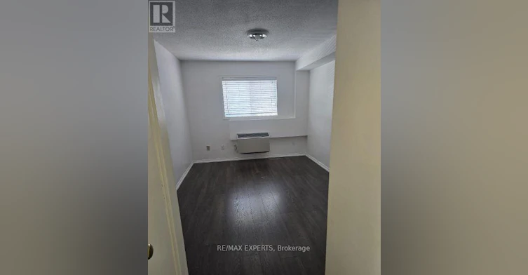 210-120 Bell Farm Road, Barrie, ON, L4M 6J2 - 5