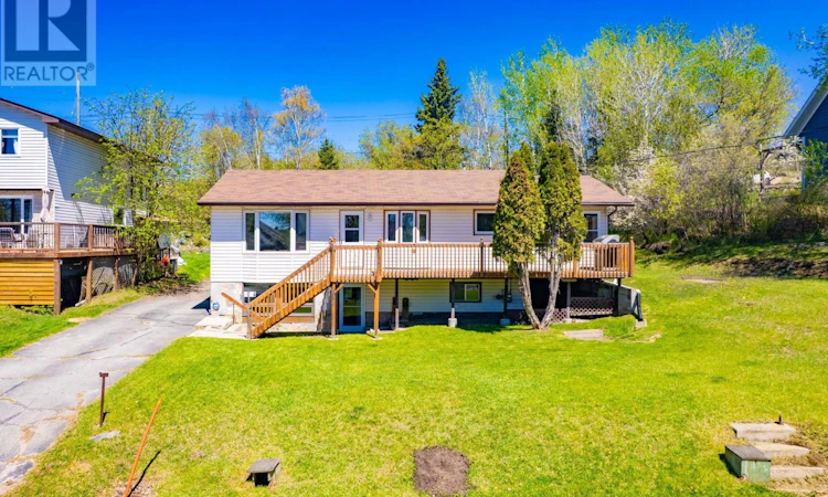504 Beach Road