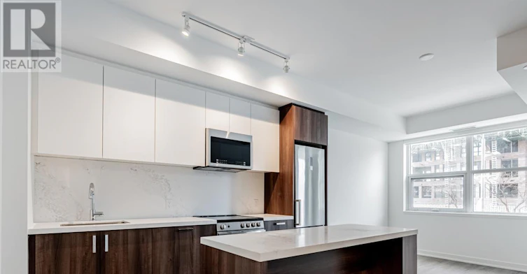 212-1787 St Clair Avenue W, Toronto, ON, M6N 0B7 - 3