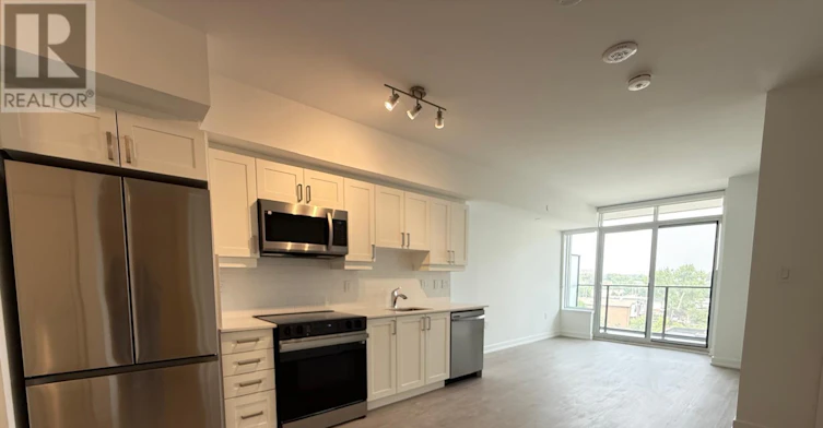 612-556 Marlee Avenue, Toronto, ON, M6B 0B1 - 3