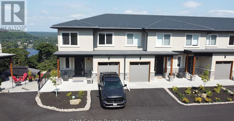 2-33 Horizon Lane, Huntsville, ON, P1H 0G6