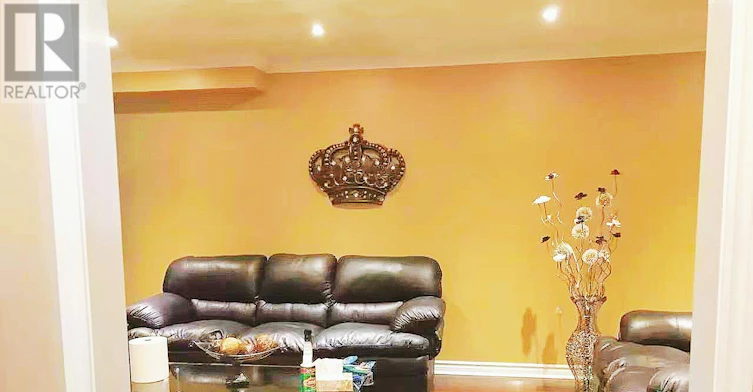 67 Cornell Crescent, Markham, ON, L3S 3H2 - 2