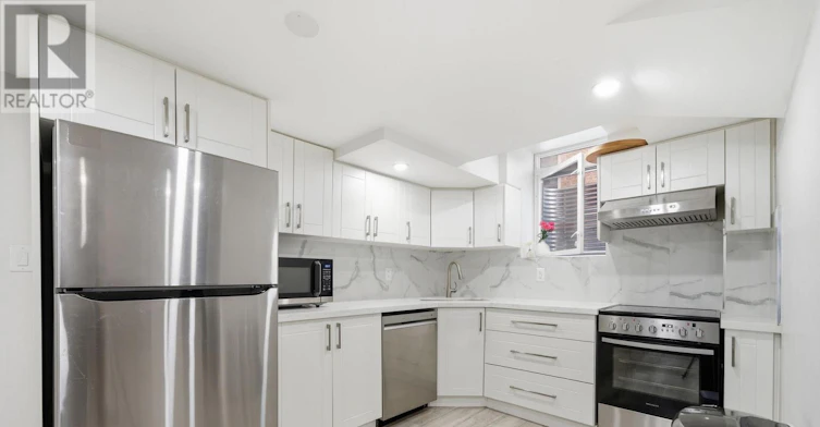LOWER-426 Arrowsmith Drive, Mississauga, ON, L5W 1V2 - 4