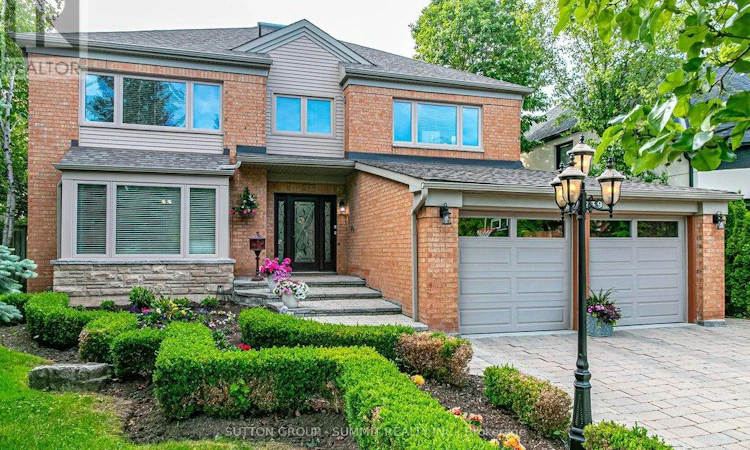 3739 St. Laurent Court