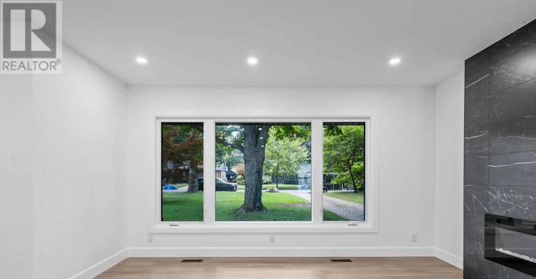 32 Braemar Crescent, London, ON, N6H 2X1 - 10