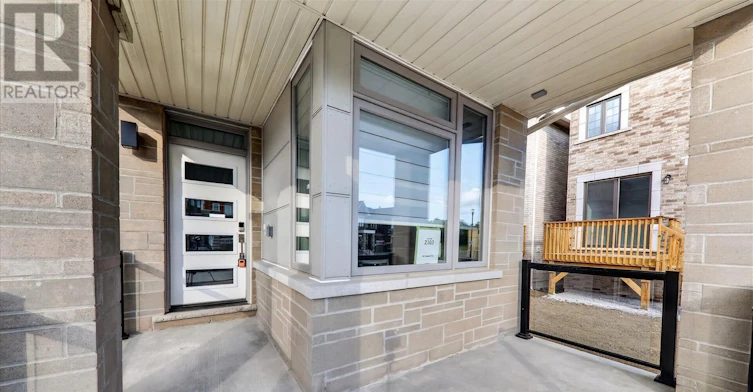 3421 Deepglade Path, Pickering, ON, L1X 0V6 - 4