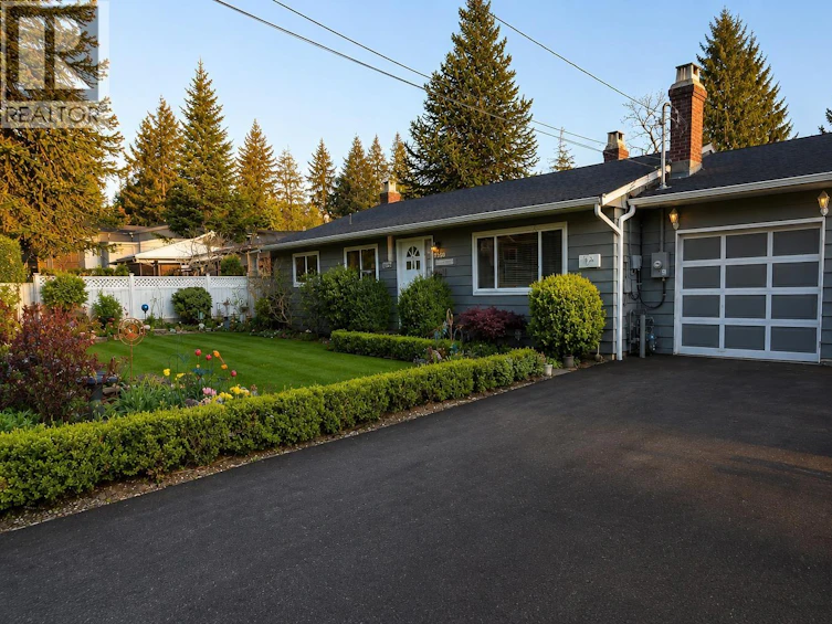 1350 Berkley Road, North Vancouver, BC, V7H 1Y7 - 2