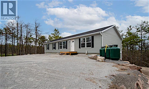 1862 Lakehurst Road, Galway-Cavendish and Harvey, ON, K0L 1J0