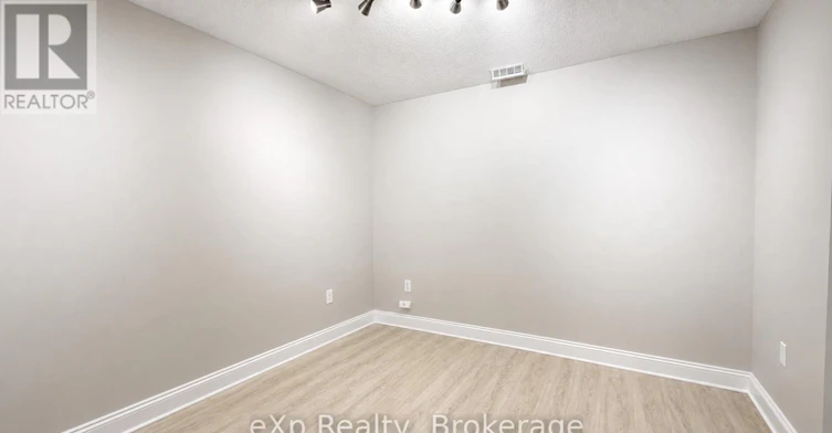 1-2 King Street, Quinte West, ON, K8V 3V7 - 6