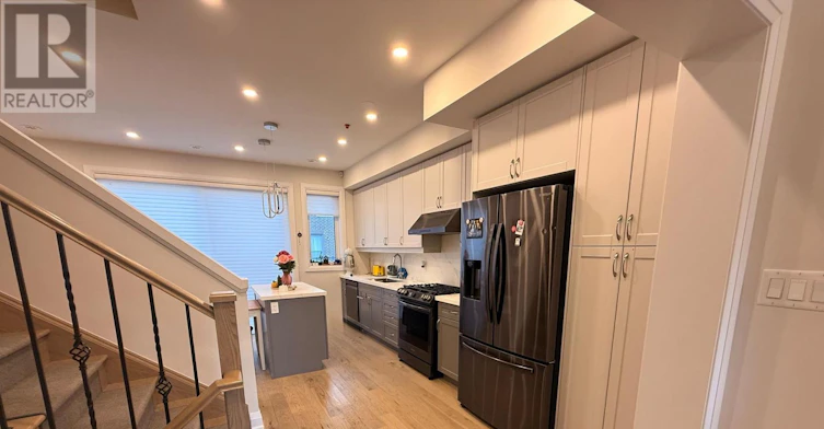14 Wild Rose Gardens W, Toronto, ON, M6L 0A5 - 3