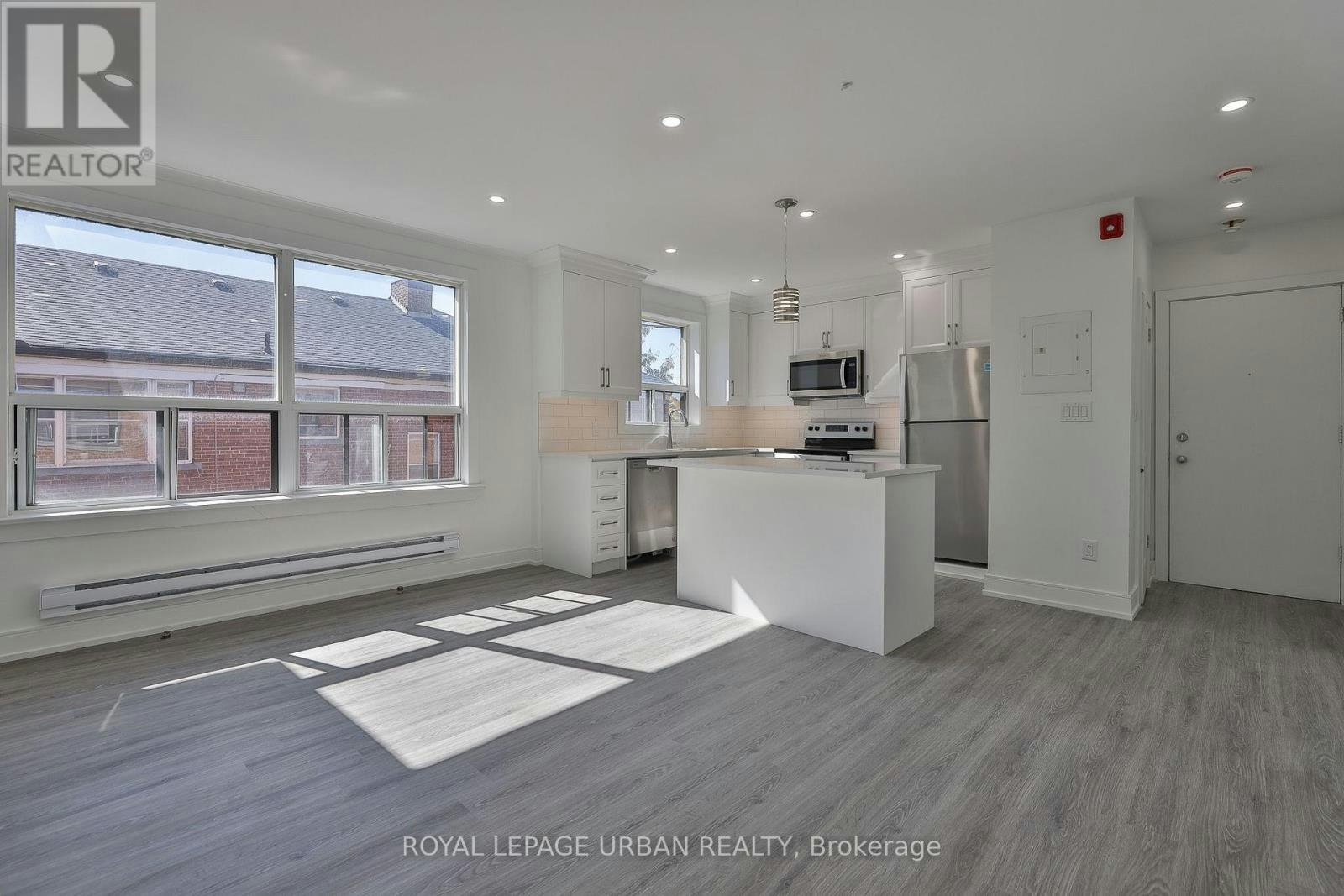 5-2841 Keele Street, Toronto, ON, M3M 2G7 - 2