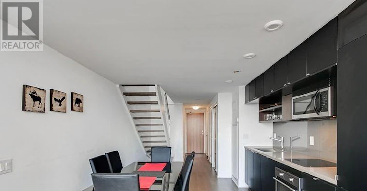 928-111 St Clair Avenue W, Toronto, ON, M4V 1N5 - 5