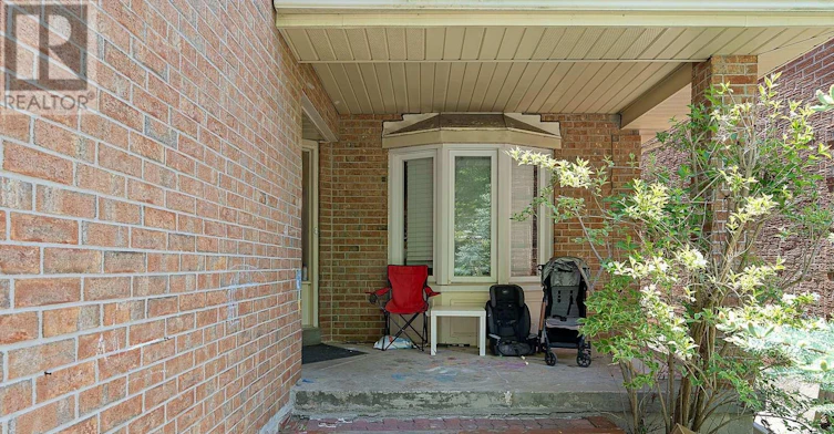 73 Jessica Gardens, Vaughan, ON, L4J 3G1 - 3