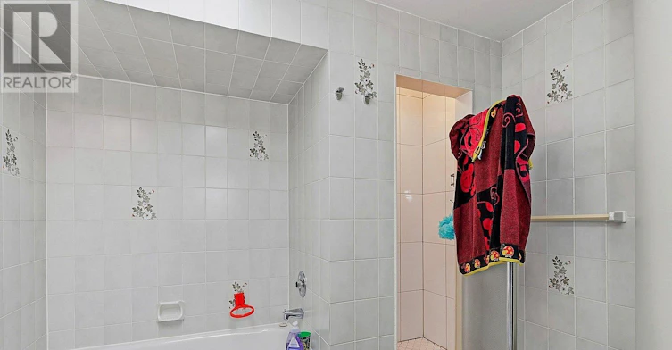 73 Jessica Gardens, Vaughan, ON, L4J 3G1 - 29