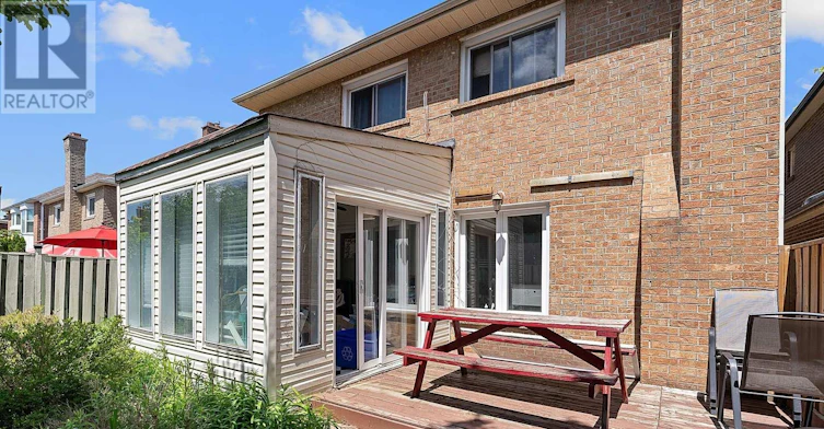 73 Jessica Gardens, Vaughan, ON, L4J 3G1 - 50
