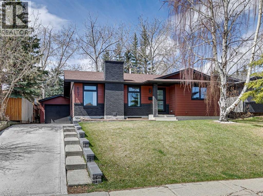 507 Cantrell Drive SW, Calgary, AB, T2W 2K8