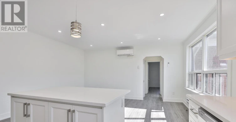 7-2841 Keele Street, Toronto, ON, M3M 2G7 - 3